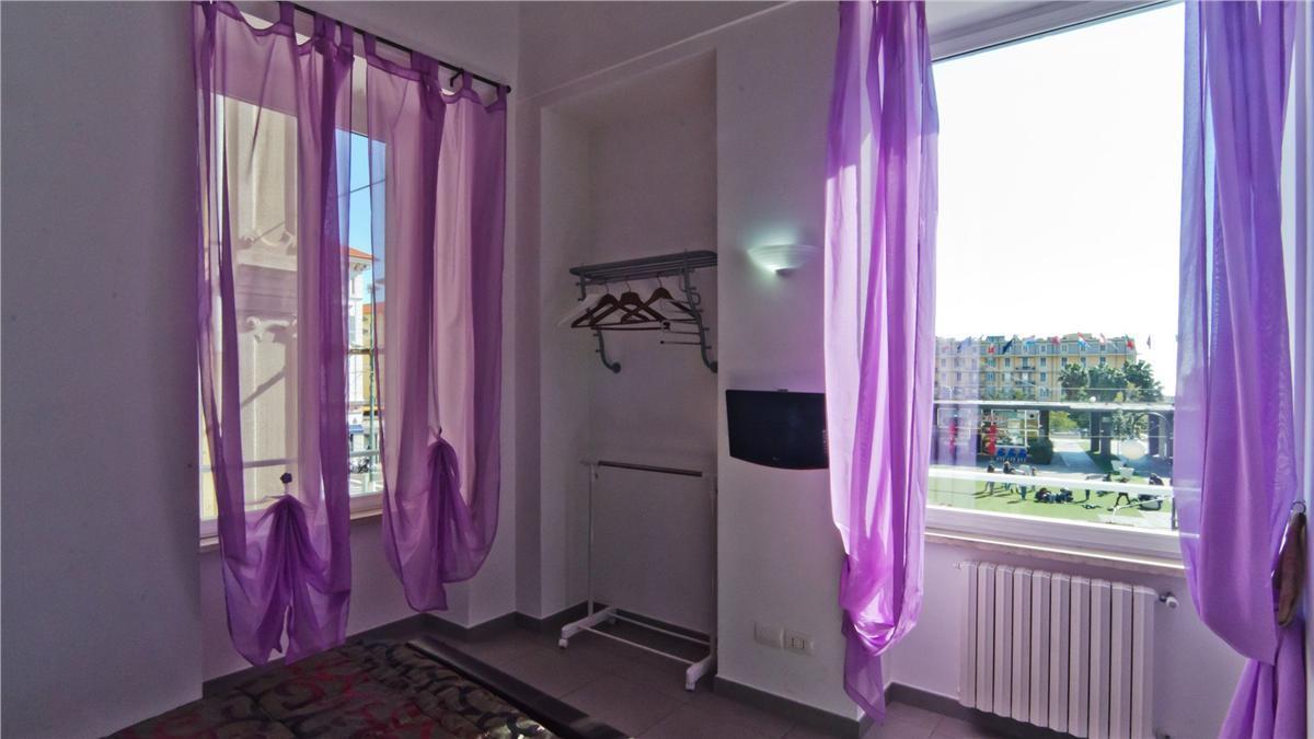 Londrino Sanremo Hotel Екстериор снимка